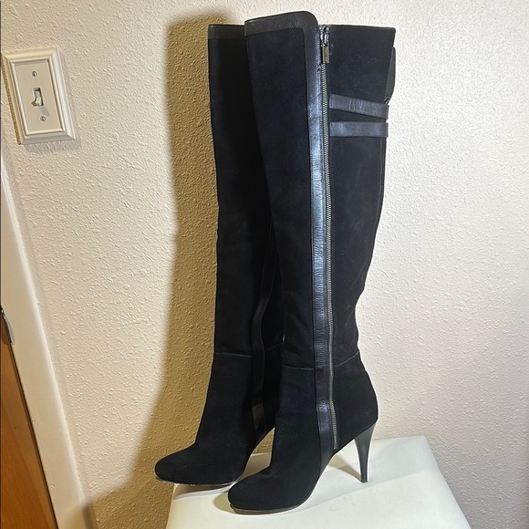 Michael Kors boots size 9 1/2 - Picture 1 of 11